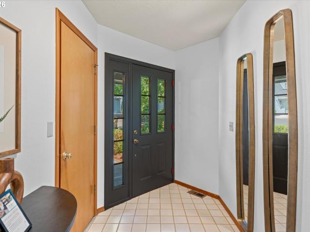 Townhouse for sale in Oregonia