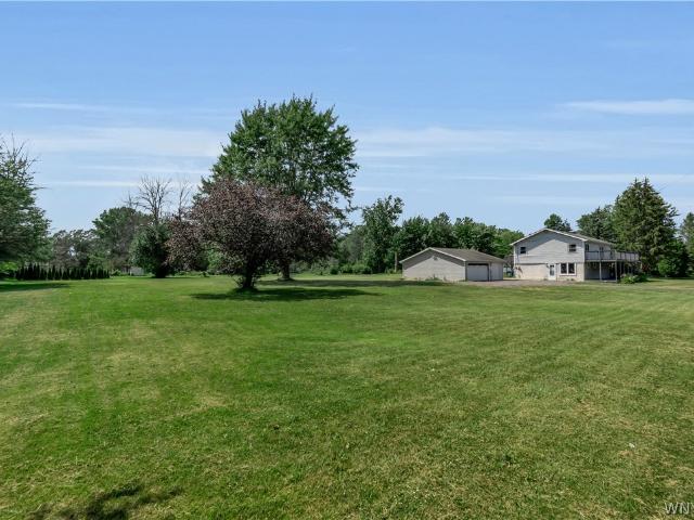 House for sale in Niagara, New York