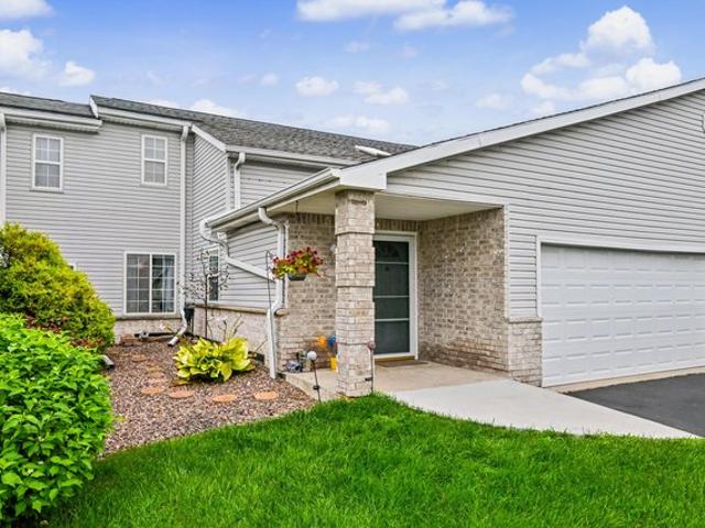 Condo for sale in Franklin, Milwaukee County