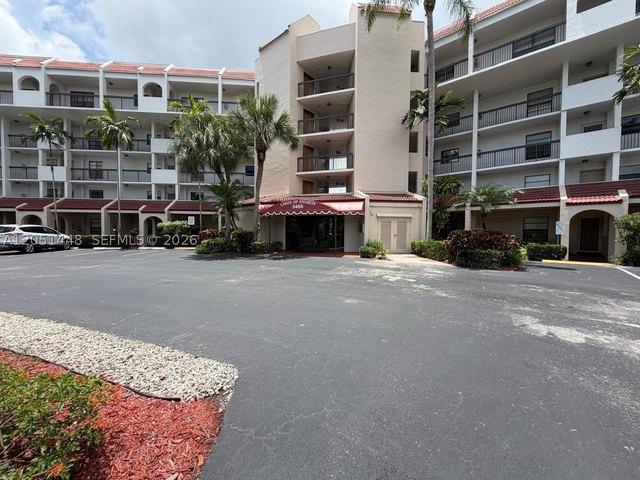 Condo for sale in Lauderhill, Florida