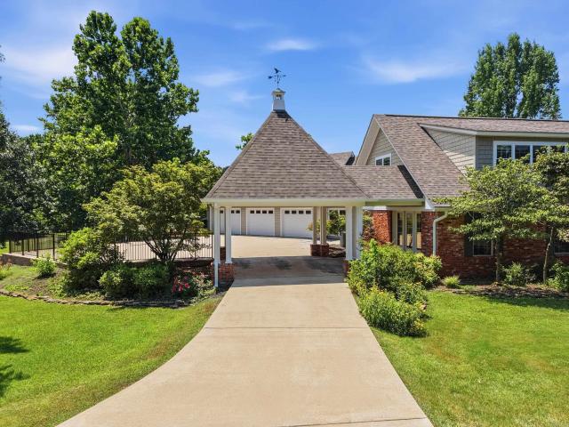 House for sale in Ark