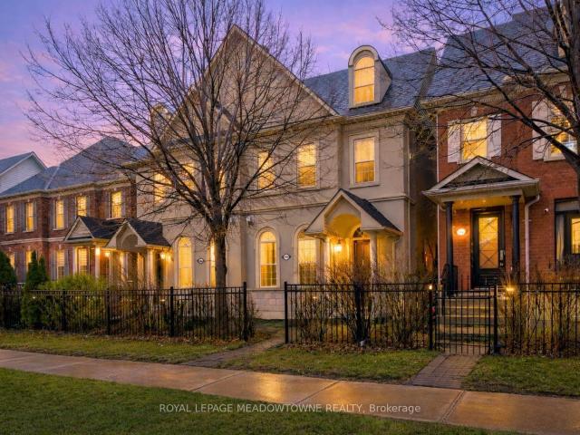 Townhouse for rent in Woburn, Ontario