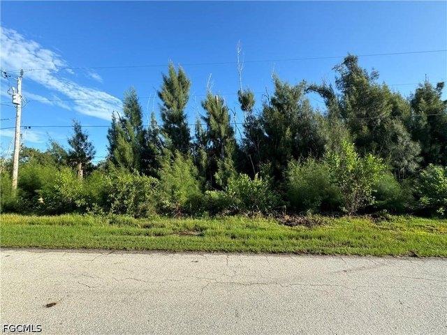 Land for sale in Bokeelia, Florida
