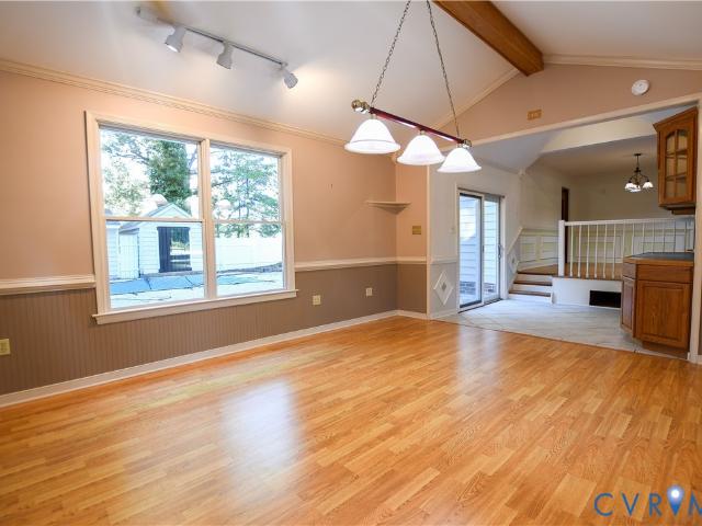House for sale in Midway, Central Garage