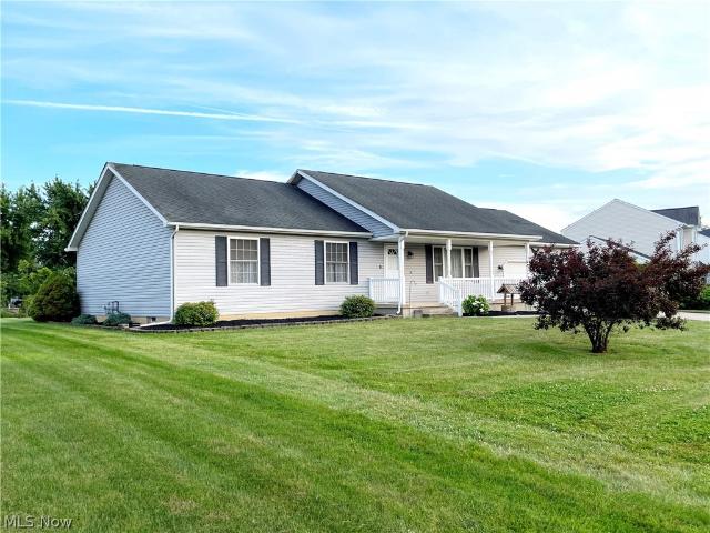 House for sale in North Ridgeville, Ohio