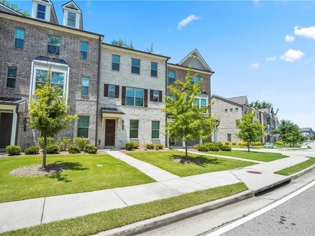 Townhouse for sale in Snellville, Georgia