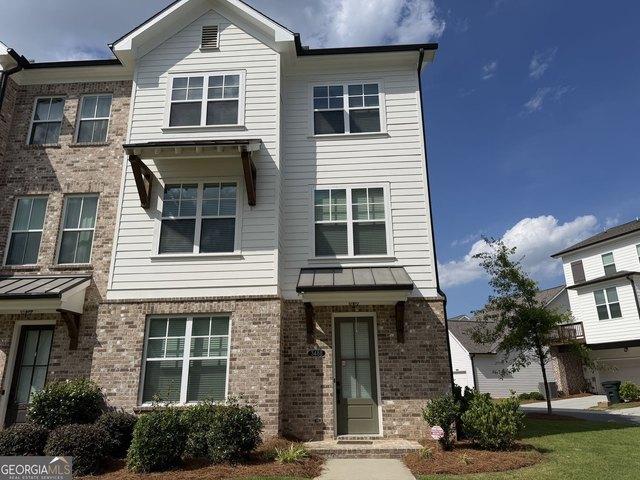 Townhouse for sale in Suwanee, Georgia