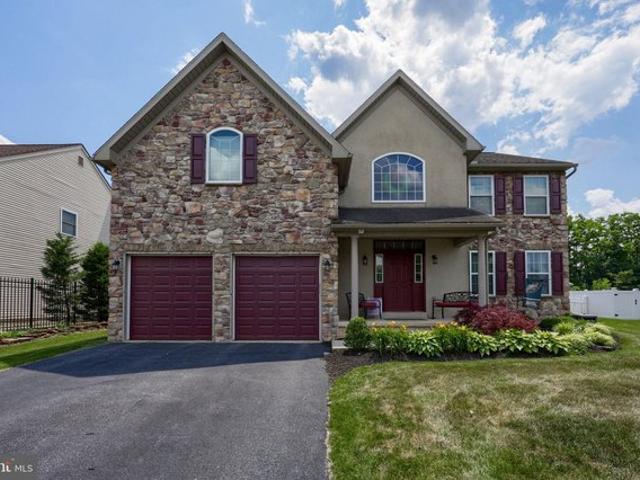 House for sale in Douglassville, Pennsylvania