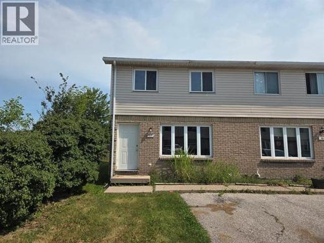 House for rent in St. Clair, Ontario