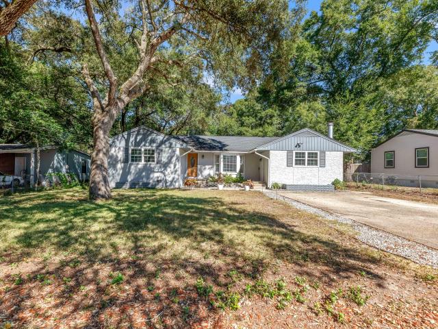 Property for sale in Valparaiso, Florida