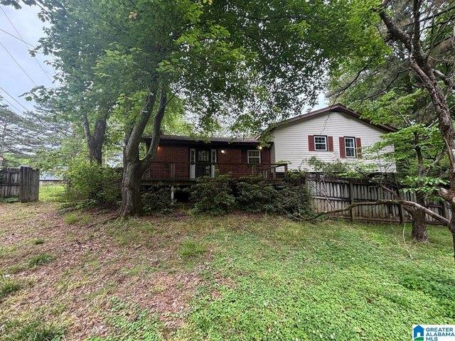 House for sale in Vinemont, Alabama