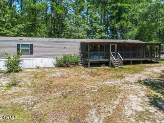 House for sale in Burgaw, North Carolina