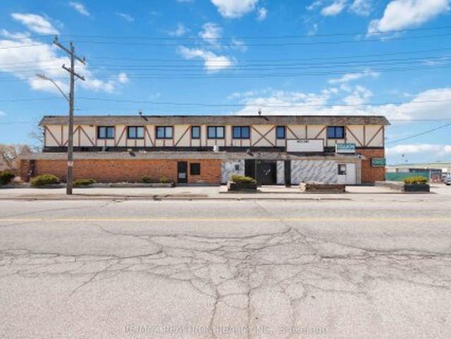Office for sale in Brights Grove, Ontario