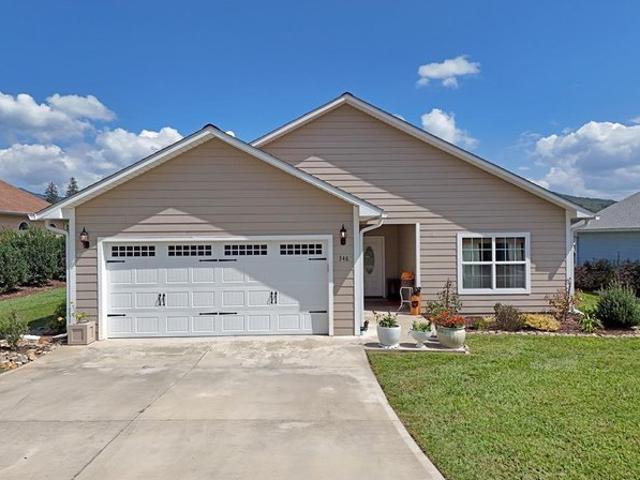 House for sale in Hayesville, North Carolina