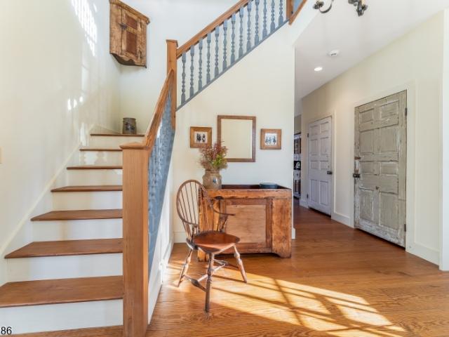 House for sale in Delaware, New Jersey