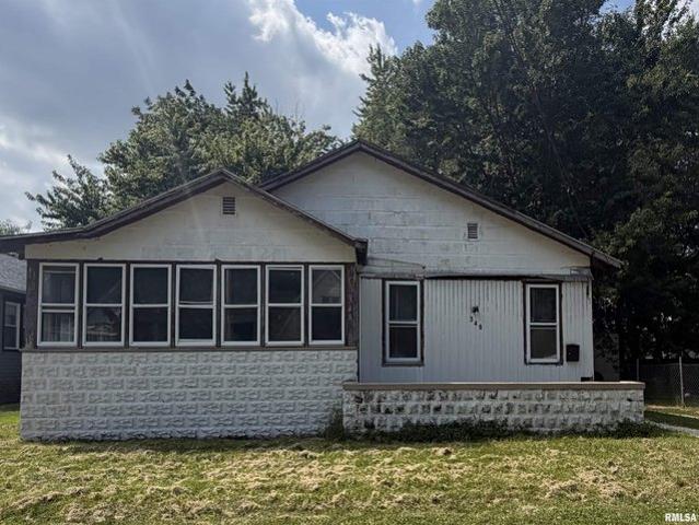 House for sale in Galesburg, Knox County