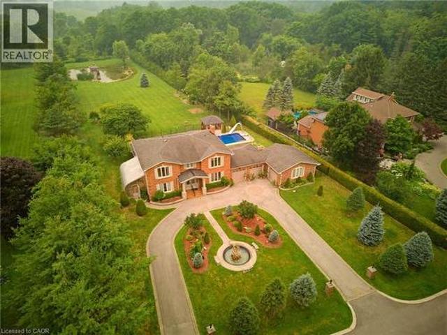 House for sale in Ancaster, Ontario