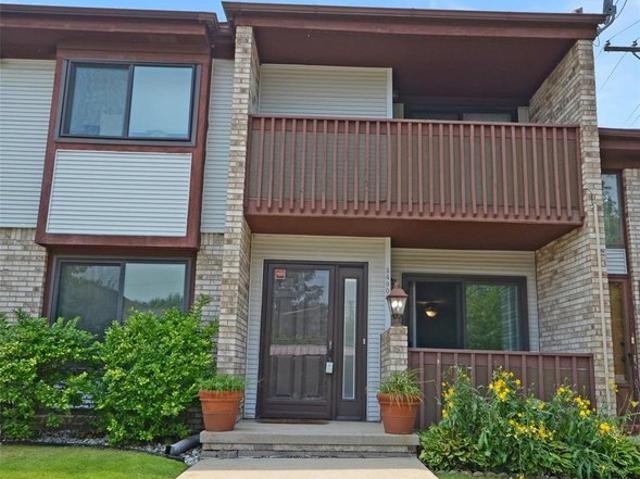 Condo for sale in Fraser, Michigan