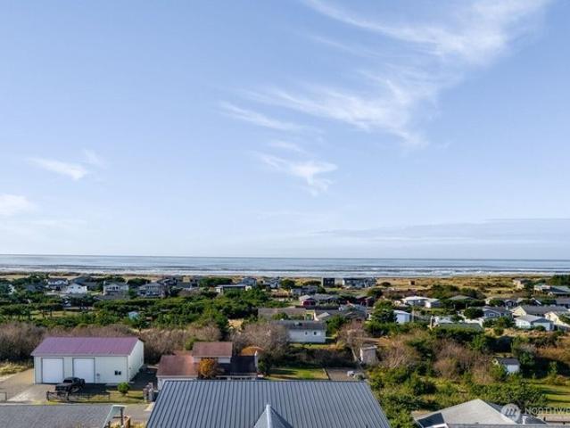 House for sale in Ocean Park, Washington