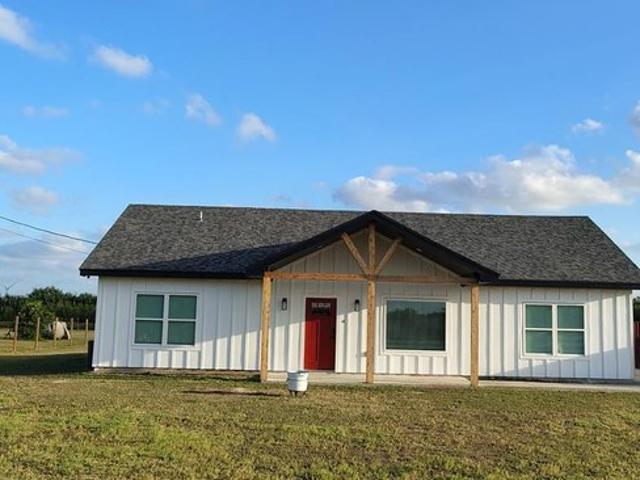 House for sale in Cameron, Texas