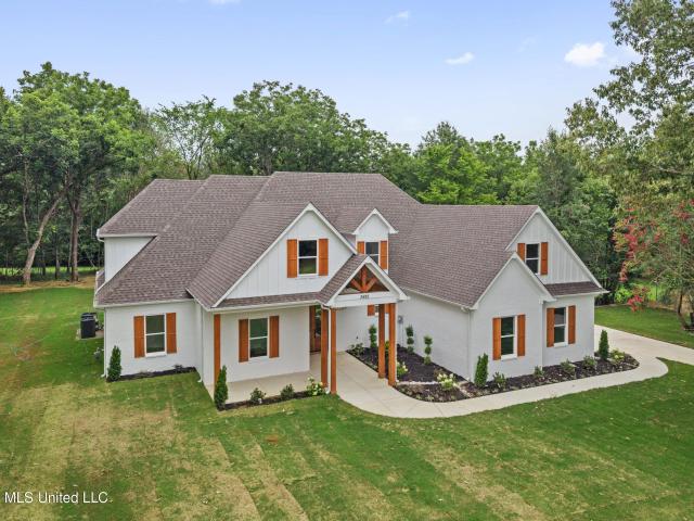House for sale in Nesbit, Mississippi
