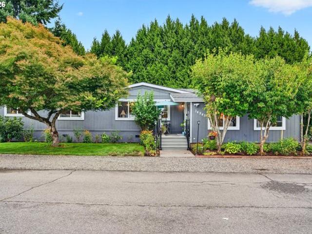 House for sale in Oregonia