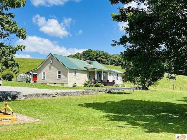 House for sale in Columbia, Kentucky