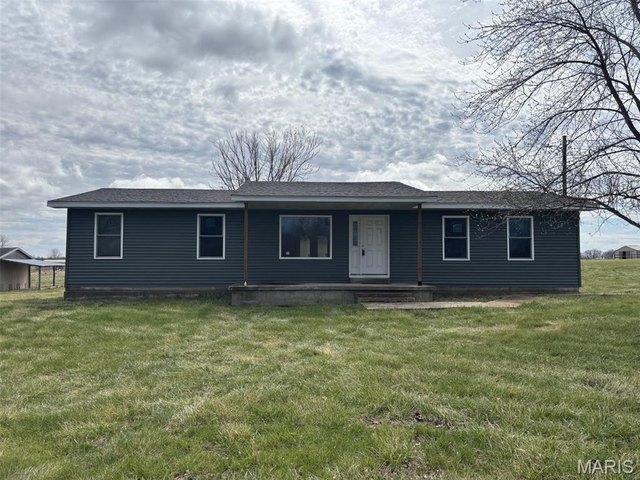 House for sale in Brighton, Illinois