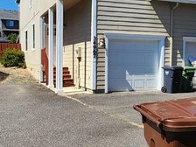 Townhouse for sale in Oregonia