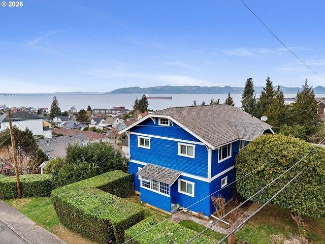 House for sale in Oregonia