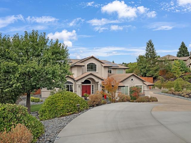 House for sale in Rescue, California