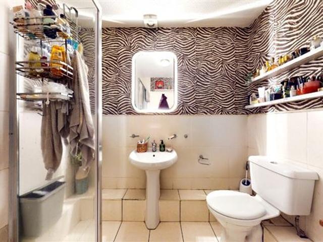 Apartment for sale in Bluebell, North Tipperary