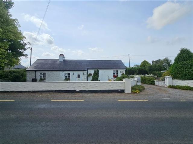 Detached House for sale in Colbinstown, North Tipperary
