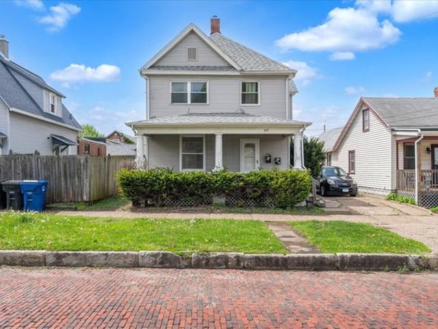 House for sale in Moline, Illinois