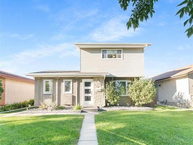 House for sale in East St. Paul, Manitoba