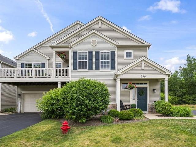 Condo for sale in Mchenry, Illinois