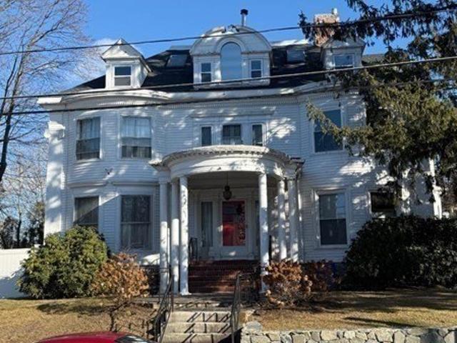 Condo for sale in Lowell, Massachusetts