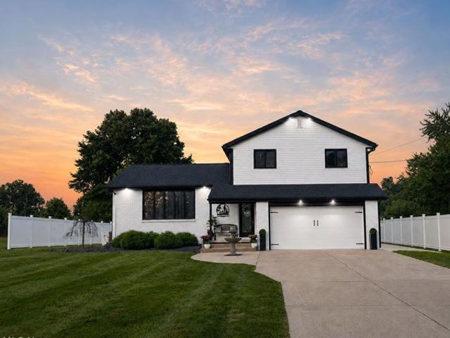 House for sale in Vienna, Ohio