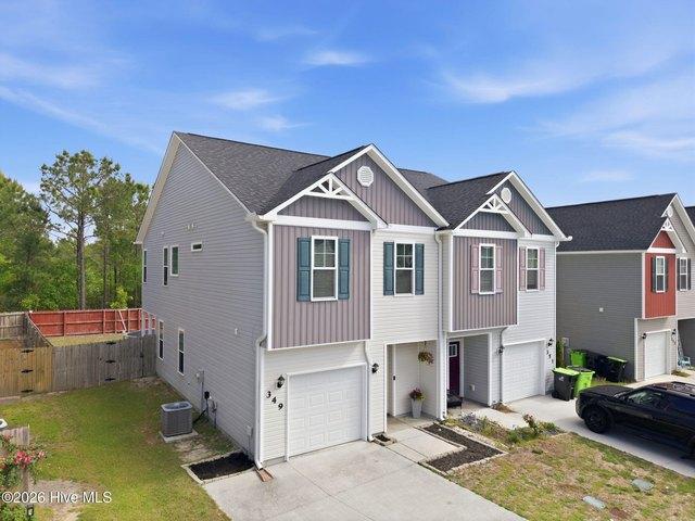 Townhouse for sale in Holly Ridge, North Carolina