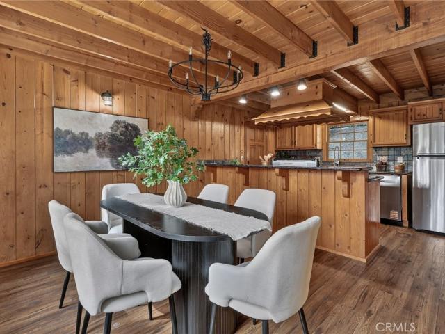 House for sale in Blue Jay, California