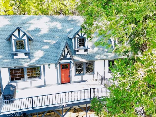 House for sale in Blue Jay, California