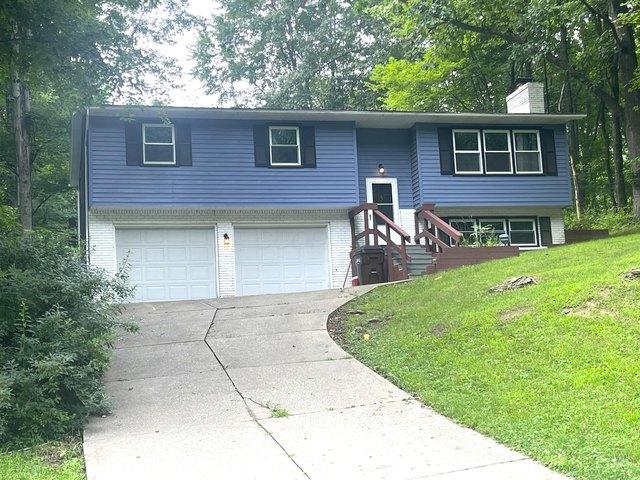 House for sale in Howard, Ohio