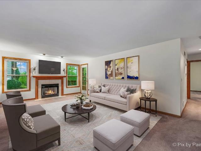Condo for sale in West Chicago, Illinois