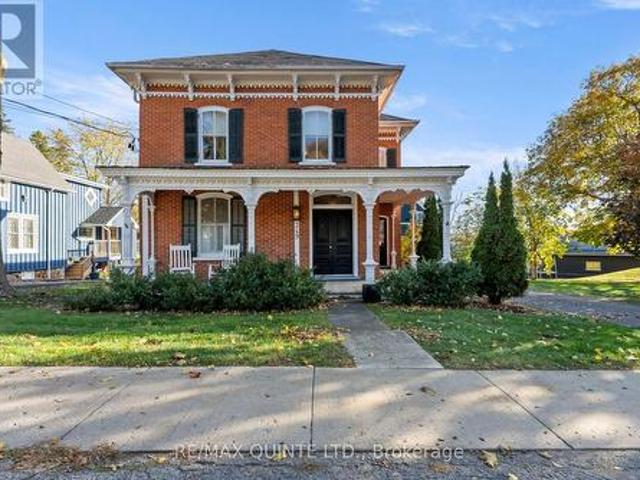 House for sale in Bloomfield, Ontario