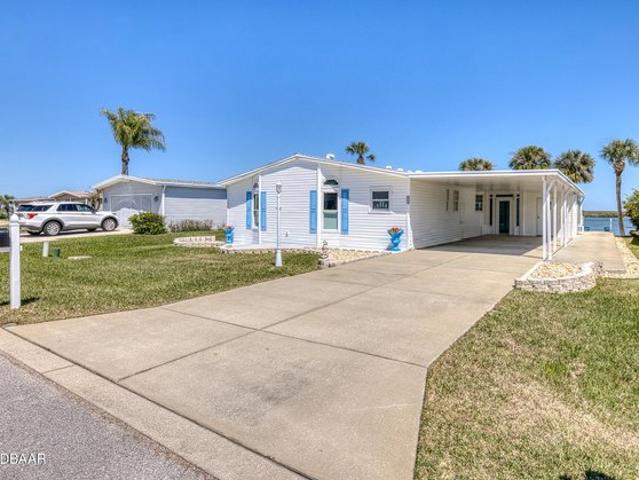 House for sale in Oak Hill, Florida