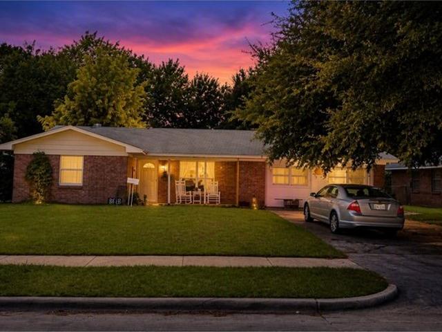 House for sale in Denton, Texas