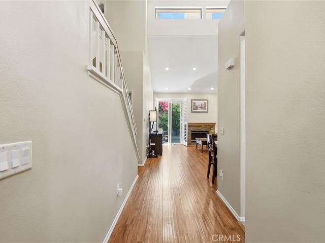 Townhouse for sale in Oak Park, California