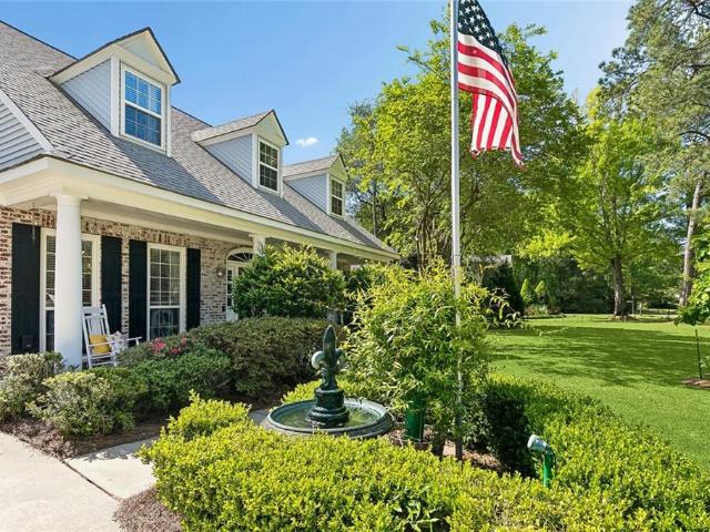 House for sale in Mandeville, Louisiana
