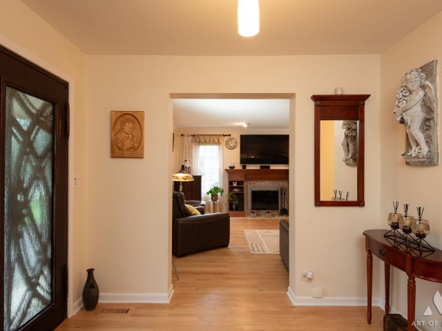 House for sale in Wood Dale, Illinois