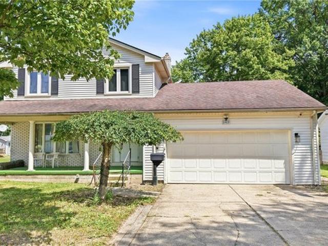 House for sale in Hubbard, Ohio